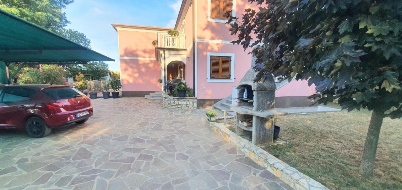 Apartmani Radmila Nova Vas  Kültér fotó