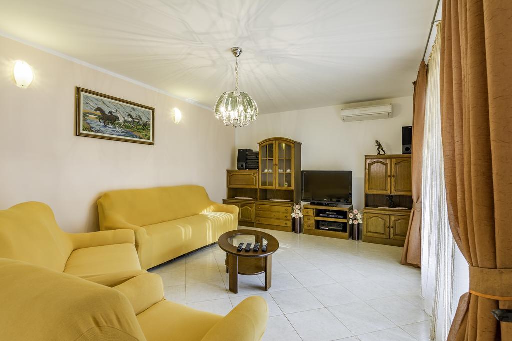 Apartmani Radmila Nova Vas  Kültér fotó