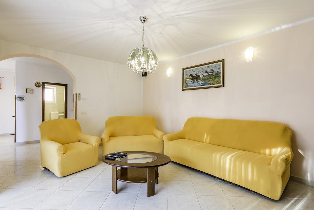 Apartmani Radmila Nova Vas  Kültér fotó